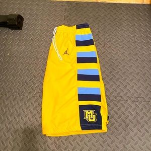 Authentic Nike Marquette Basketball Shorts Med.